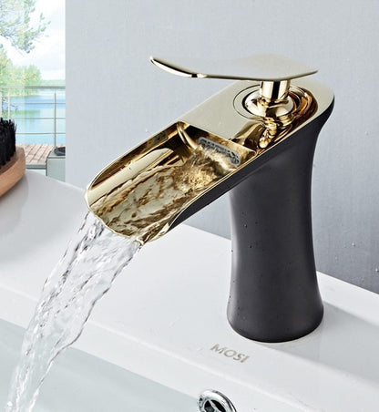 Luxury Bathroom Faucet - Contemporary Water Flow Design