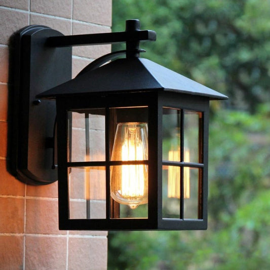 Traditional Garden Outdoor Lamp - Fesara
