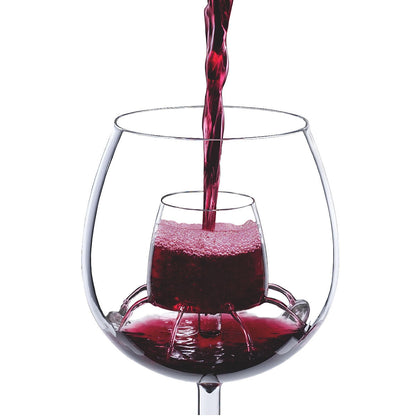 Stylish Fountain Design Wine Glass