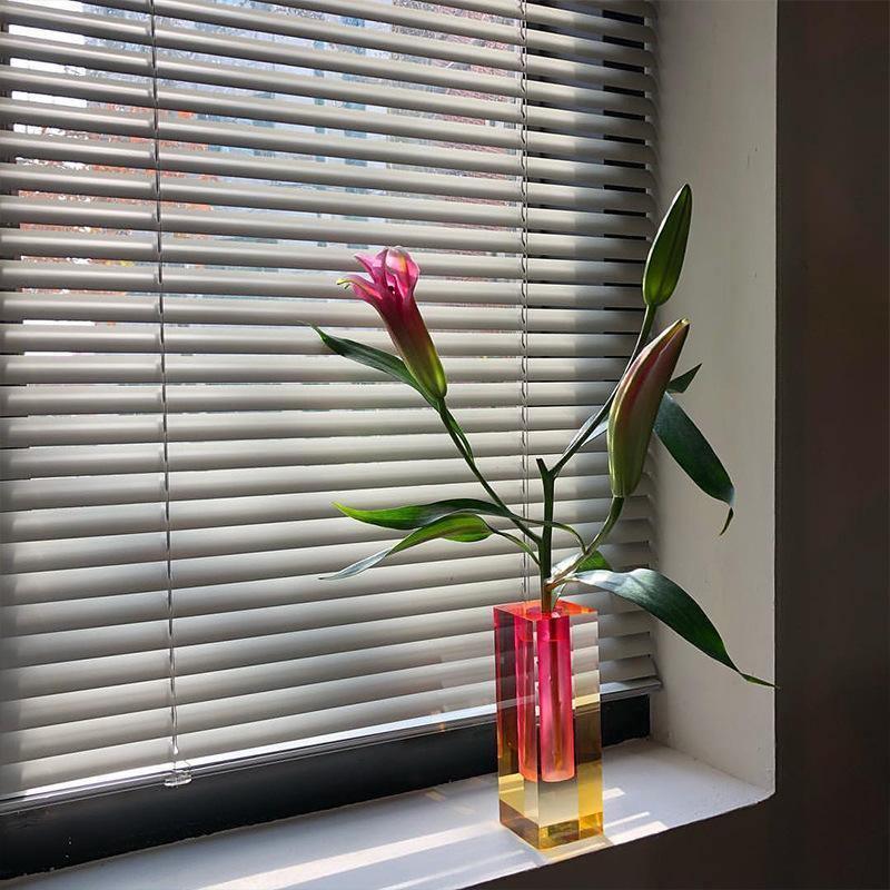 Luxury Clear Glass Prism Vase – Elegant Modern Home Decor