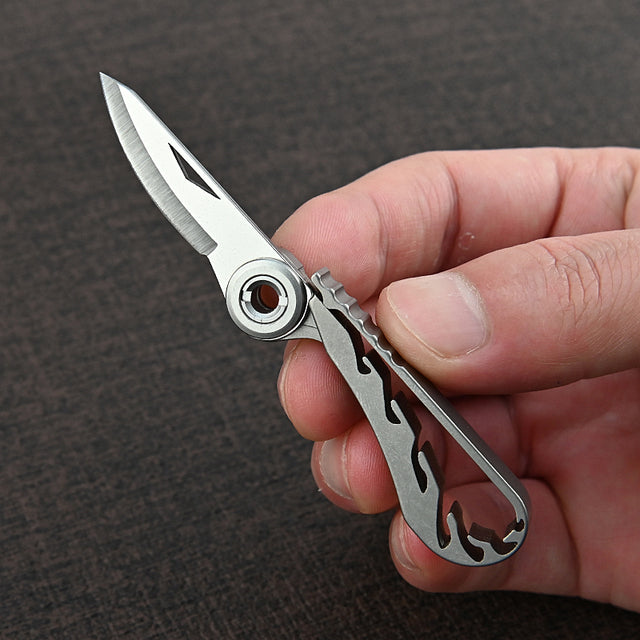 Compact Lightweight Metal Keychain Clip - Fesara