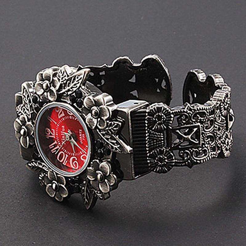 Classic Ladies Vintage Style Bangle Watch