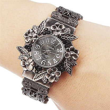 Classic Ladies Vintage Style Bangle Watch - Fesara