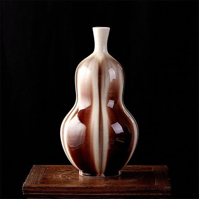 Traditional Chinese Style Cracked Glaze Decorative Vase