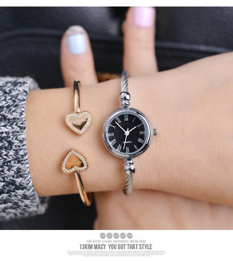 Classic Vintage Women's Leather Wrist Watch