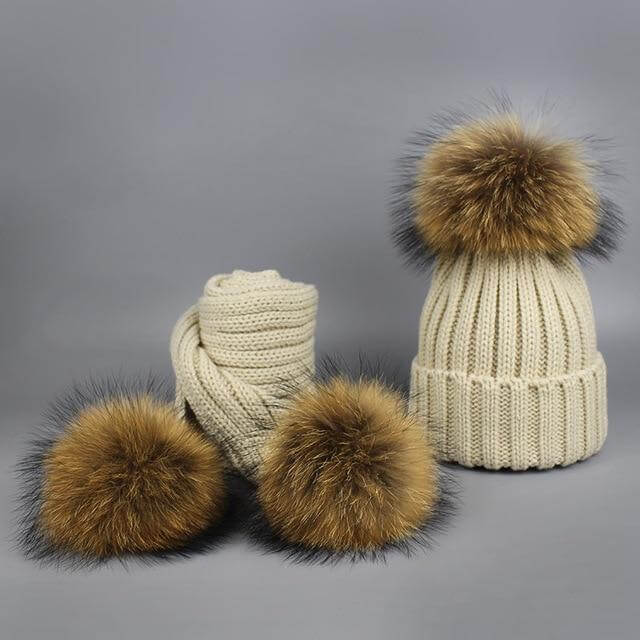 Cozy Faux Fur Beanie Scarf Set - Fesara