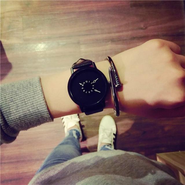 Elegant Real Leather Fashion Women's Wrist Watch