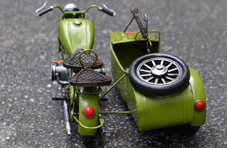 Unique Custom 3 Wheel BMW Bike
