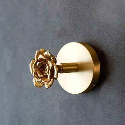 Stylish Animal Shaped Wall Hook Rack with Gold Finish