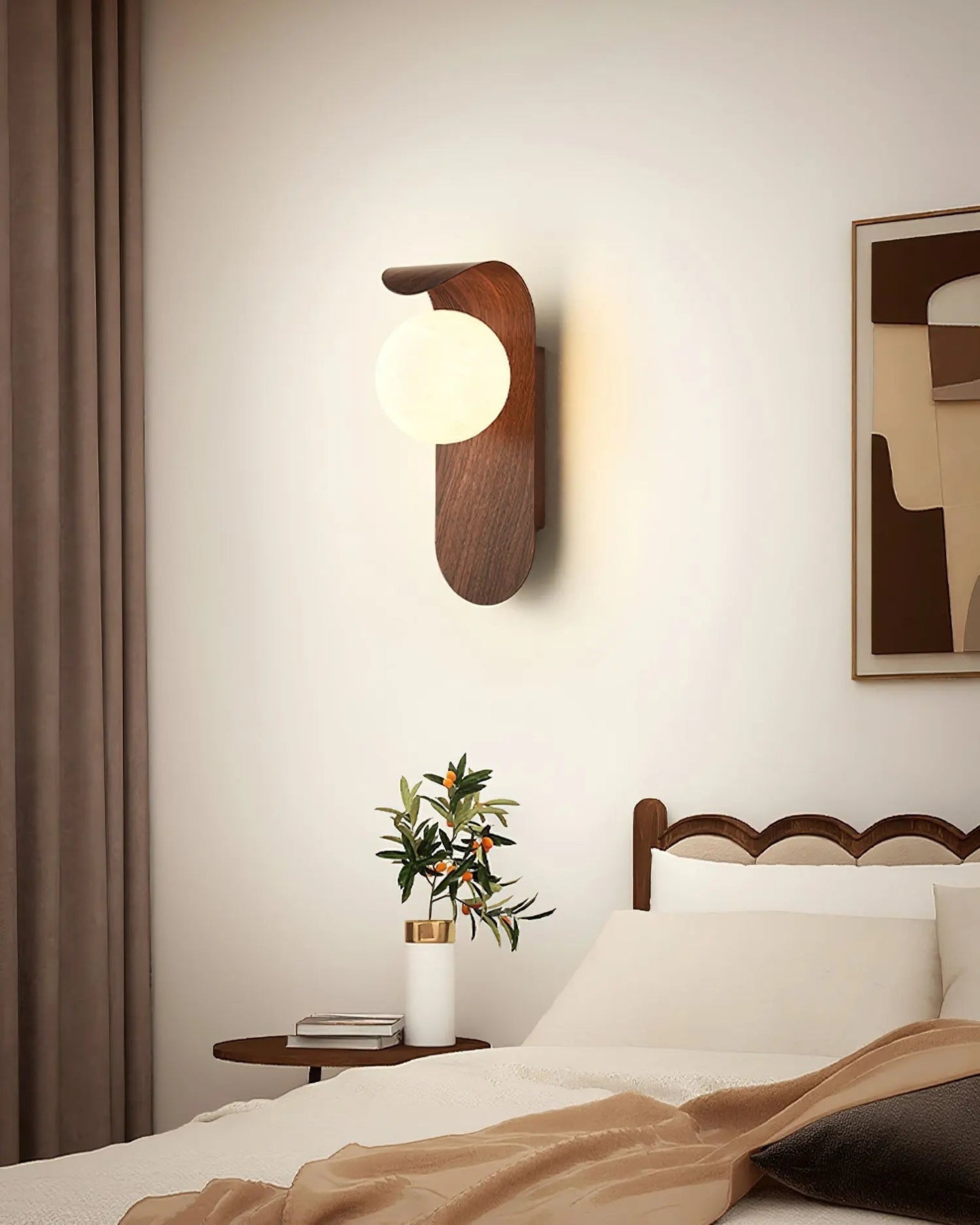Elegant LED Wall Light