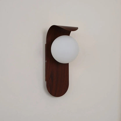 Elegant LED Wall Light