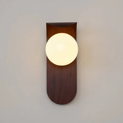 Elegant LED Wall Light