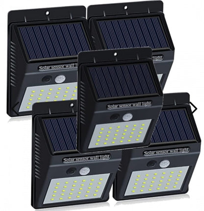 Bright Solar Powered Garden Light Set of 5 - Fesara