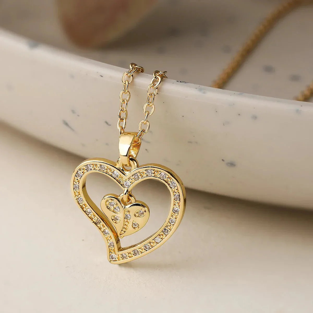 Sparkling Silver Heart Diamond Pendant Necklace - Fesara