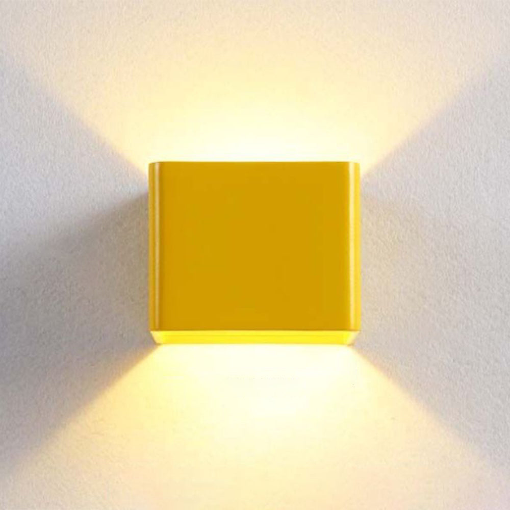 Modern White Wall Lamp