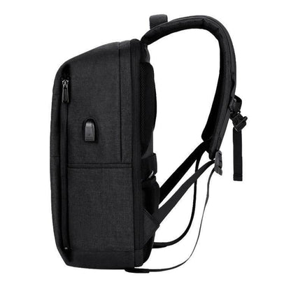 Spacious USB Laptop Travel Bag