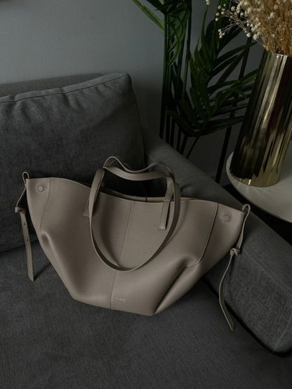 Classic Ladies Leather Shoulder Bag