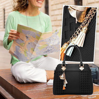 Stylish Women's Handbag with Chain Tassel Detail
