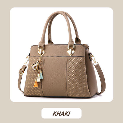 Stylish Women's Handbag with Chain Tassel Detail
