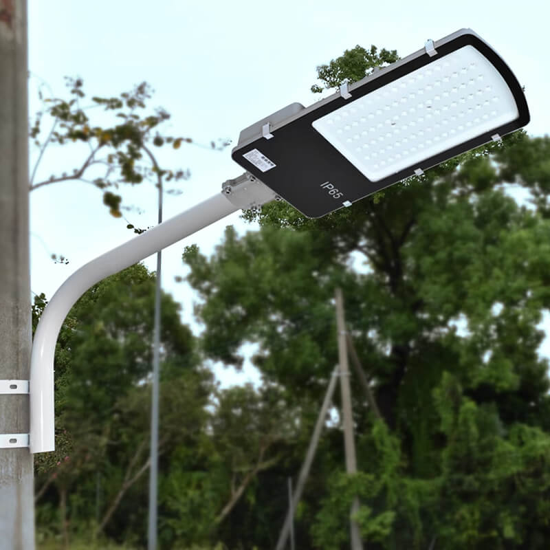 Bright Outdoor Solar Powered Garden Lights