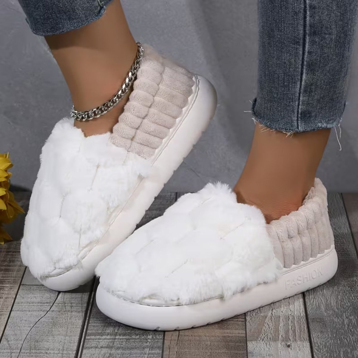 Stylish Fuzzy Slippers for Women - Slippers - Wild Eye Vision