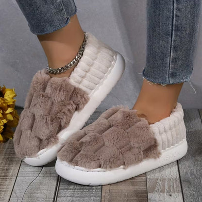 Cozy Plush Slippers for Ladies - Fesara