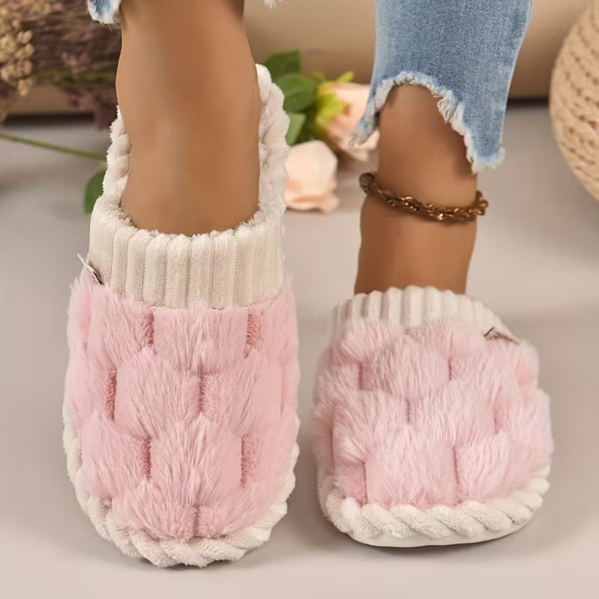 Stylish Fuzzy Slippers for Women - Slippers - Wild Eye Vision
