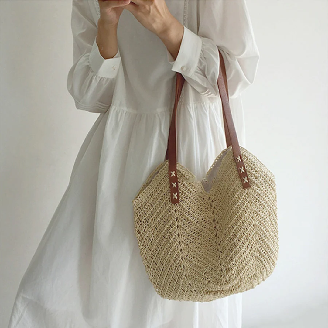 Chic Woven Tote Bag for Ladies - Fesara