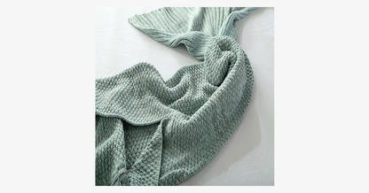 Soft Plush Knitted Mermaid Blanket