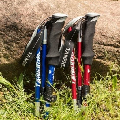Lightweight Collapsible Hiking Poles – TrailMaster