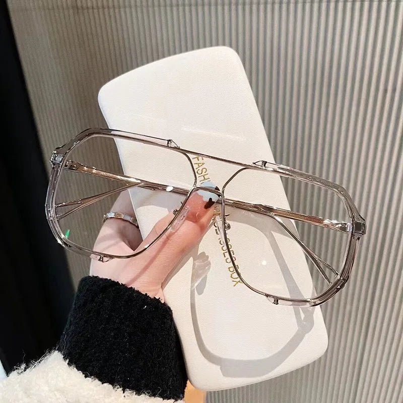 Trendy Square Sunglasses with UV Protection and Adaptive Lenses