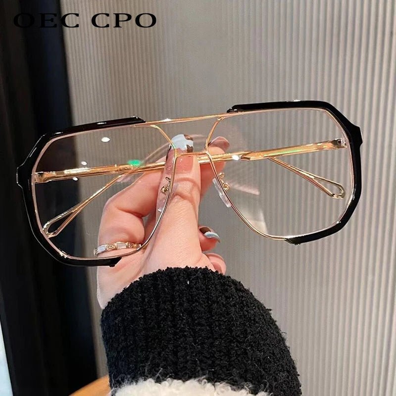 Trendy Square Sunglasses with UV Protection and Adaptive Lenses