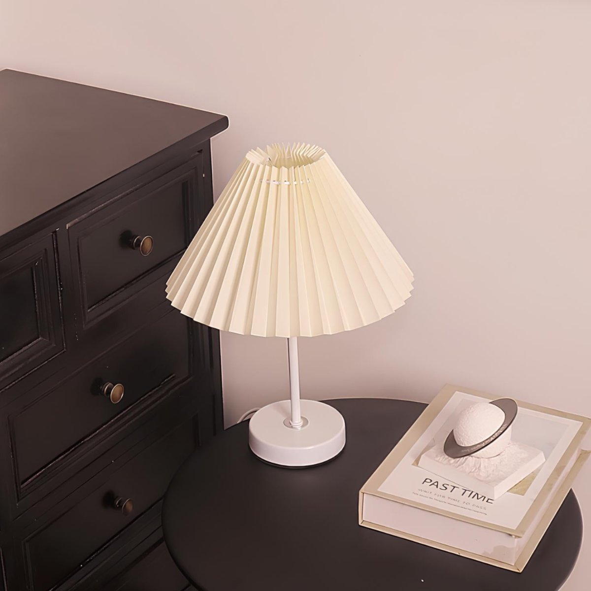 Elegant Folded Desk Lamp