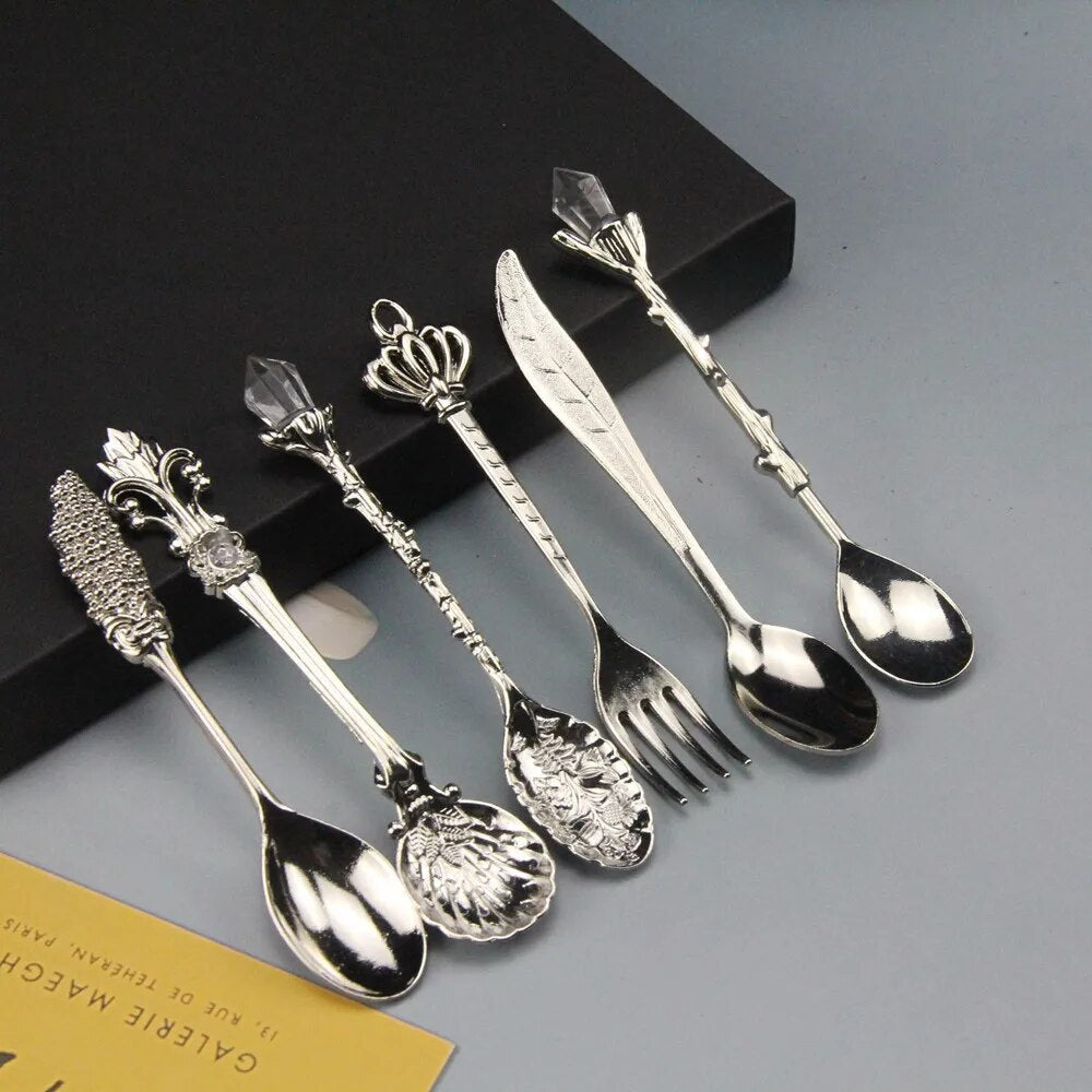 Antique Style Engraved Teaspoon - Elegant Tableware