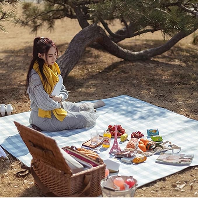 Waterproof Outdoor Blanket – Compact Portable Picnic Mat