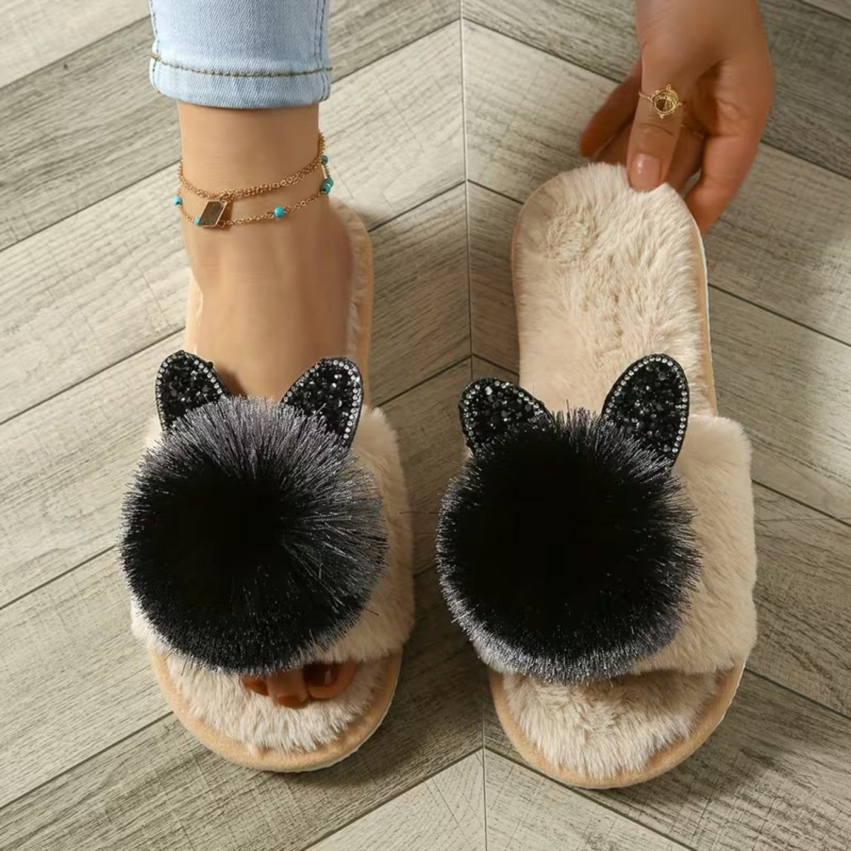 Women’s Four Seasons Wearable Slippers - Slippers - Wild Eye Vision