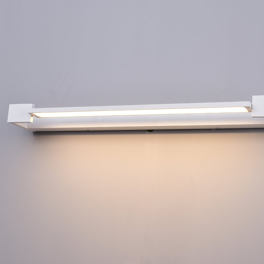 Adjustable Slim LED Wall Lamp